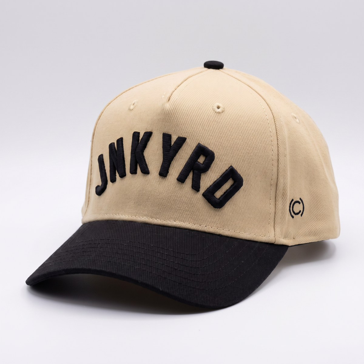 Hats by (code)word • Curved