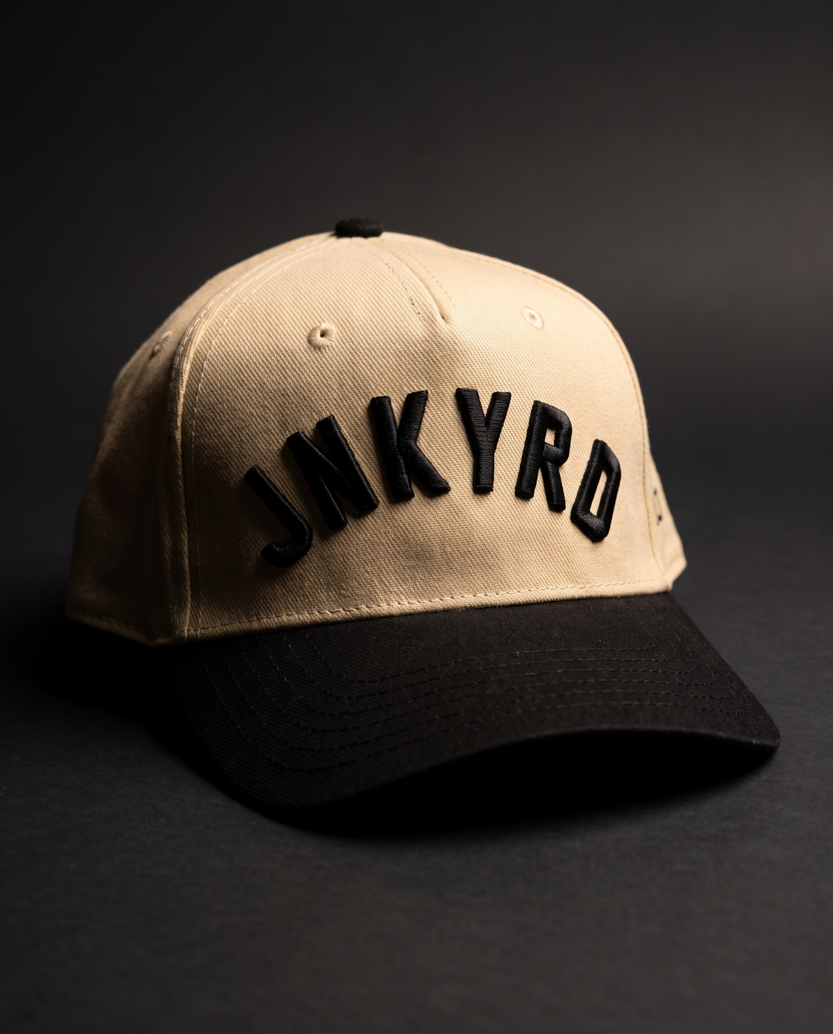 Hats by (code)word • Curved